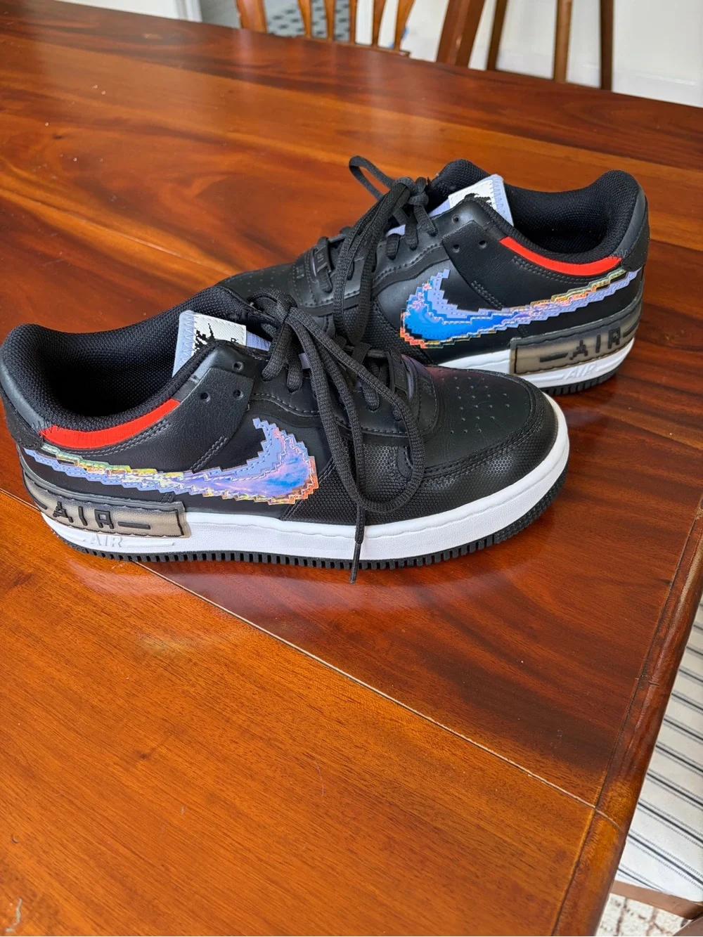 Nike Air Force 1 - Shadow SE Pixel Swoosh